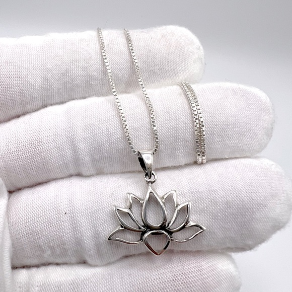 .925 Sterling Silver Lotus Flower Necklace - Picture 8 of 14